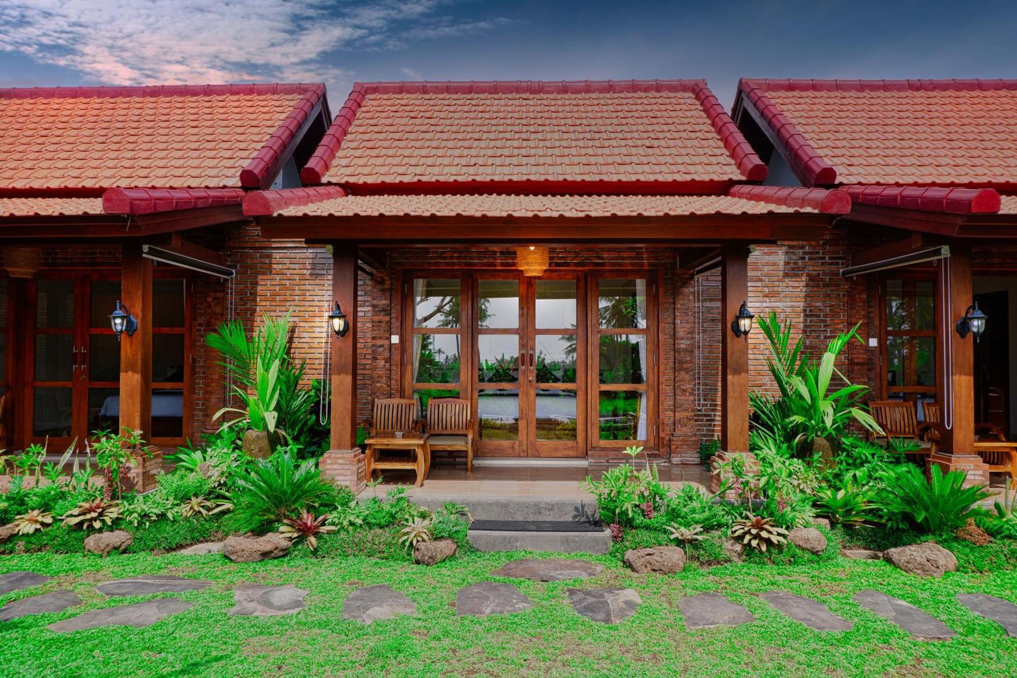 Dapha Eco Lodge Lovina Sukasada Exterior photo